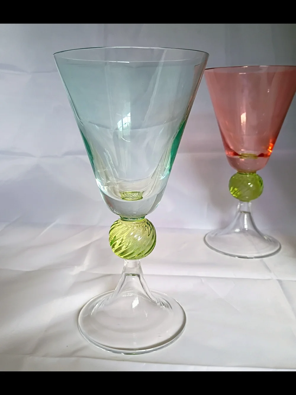 Set Of 4 SOUTHERN LIVING Ball Stem Water SOC3 Goblets: Purple Coral Aqua Rose